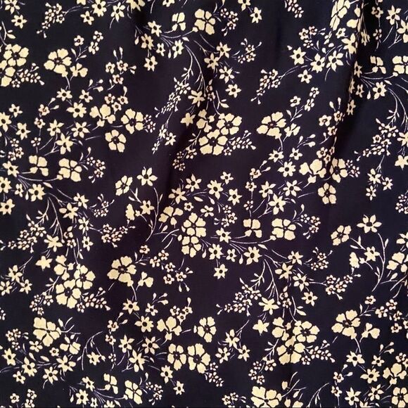 Collective Concepts Navy Floral Chiffon Top Size M - Picture 6 of 7